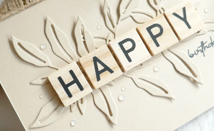 Le Créablablablog – Le jeu de l’été 2022 – Carte Postale N°8