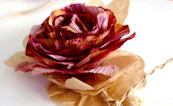 DT Farbton Papier : Une rose en papier