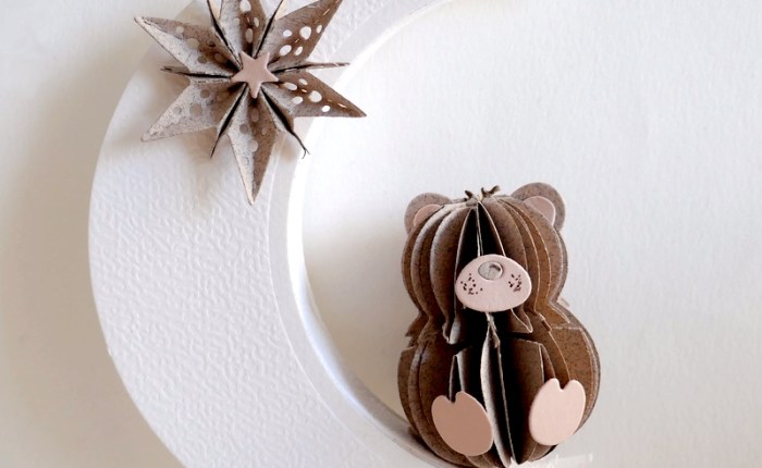 Un ourson sur la lune (Déco chambre de bébé)