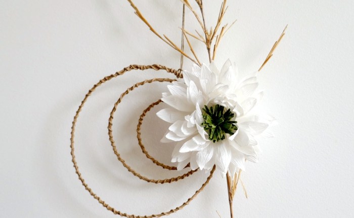 DT Farbton Papier : Décoration murale en ficelle armée et fleur en&nbsp;papier