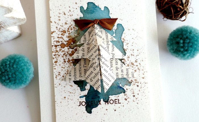 Farbton Papier : Un sapin en pages de livre (Carte de&nbsp;Noël).